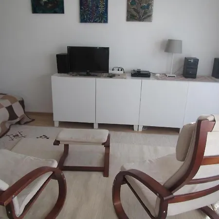 Апартаменты Mit Hallenbad By Interhome